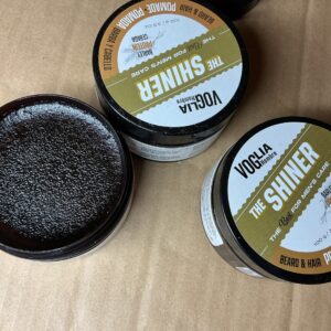 Pomada brillo voglia